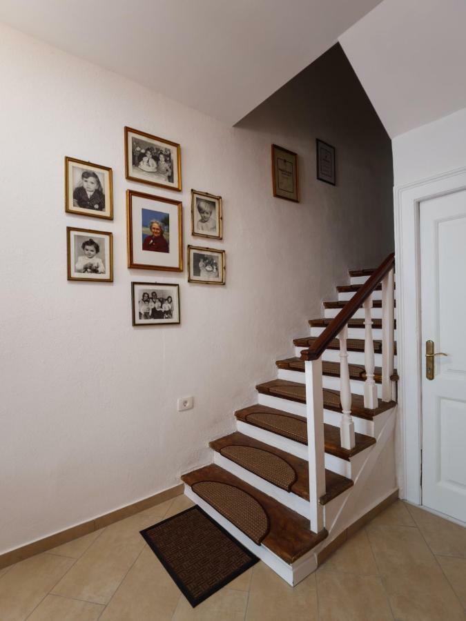 Franckina Hisa Apartment Izola Exterior photo